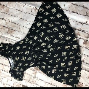 Lularoe Dot Dot Smile. Size 2.